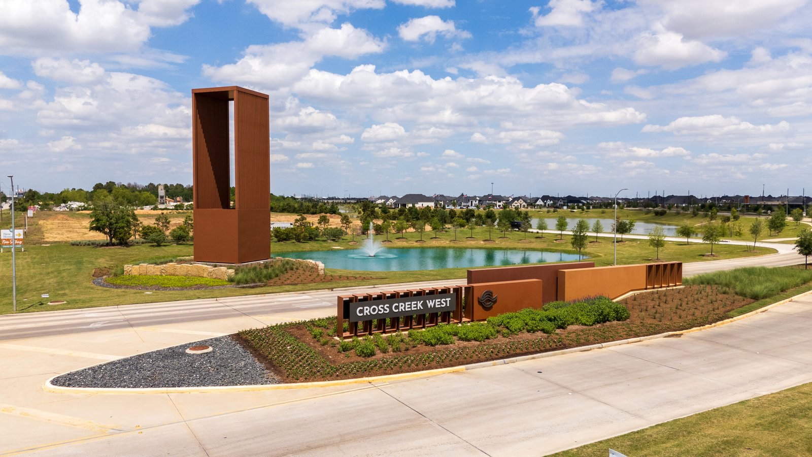 Entrance of Cross Creek Ranch in Fulshear TX